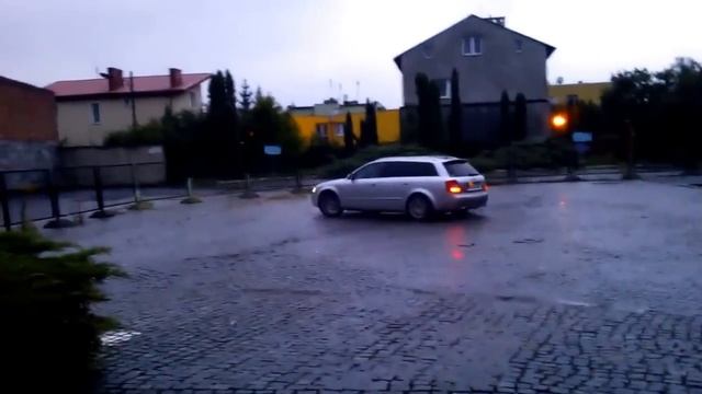 Audi a4 b6 2.5 TDI Qattro смотреть онлайн
