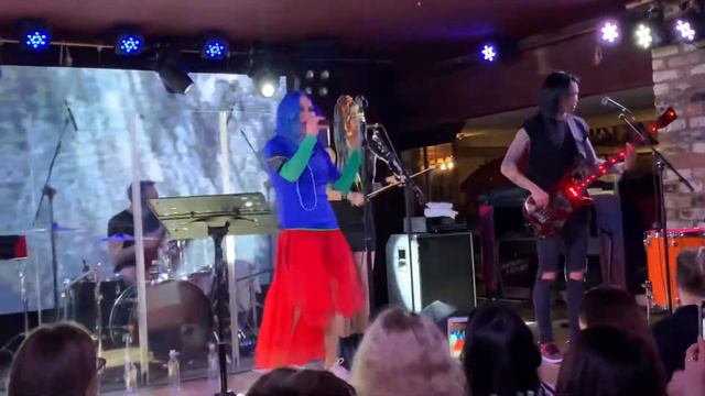 Линда - Недолюбили live Екатеринбург смотреть онлайн