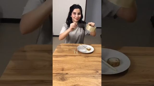 Лайфхак как правильно есть роллы смотреть онлайн