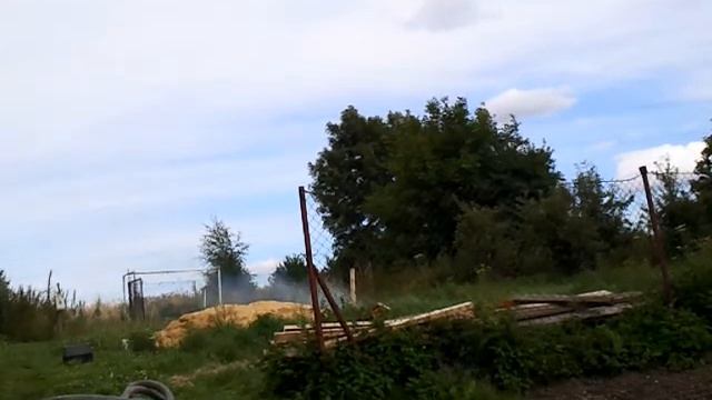 Montážní pěna v ohni :D смотреть онлайн