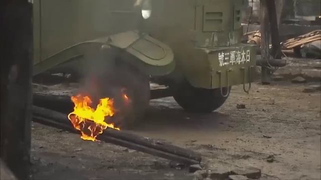 日軍開坦克攻城，怎料八路軍早有準備，一搶一人頭 ⚔️ 抗日 смотреть онлайн