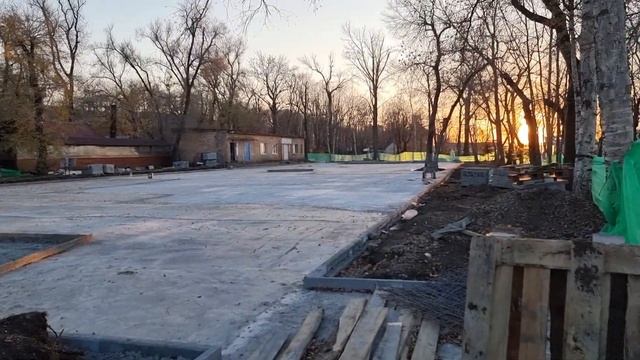 Санаторная на реконструкции во Владивостоке, капитальный ремонт культового парка. #блогвладивосток смотреть онлайн