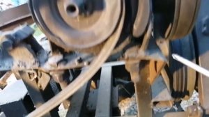 Угловой редуктор от бензопилы на роторную косилку для минитрактор самодельного.