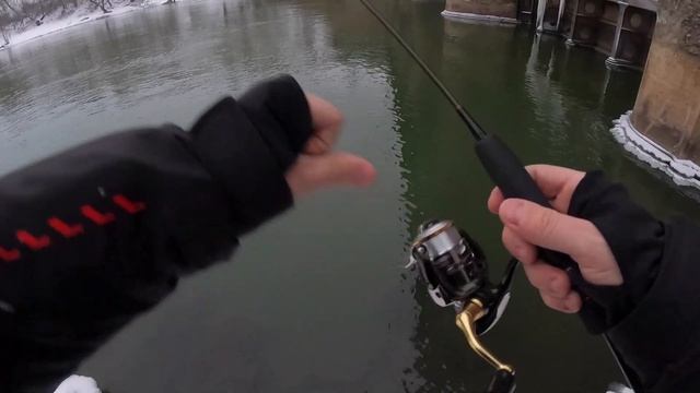 Рыбалка на плотине в Орле смотреть онлайн