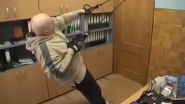 StrejGym спортивный тренажер смотреть онлайн