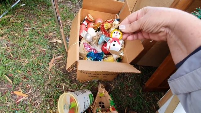 Нашла и Забрала ! Узнала цену и ОбАлДеЛа ! Это надо видеть! Не свалка,а барахолка.Элла Австралия