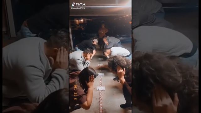 Easy and Fun Party Games for Christmas and 2021 New Year смотреть онлайн