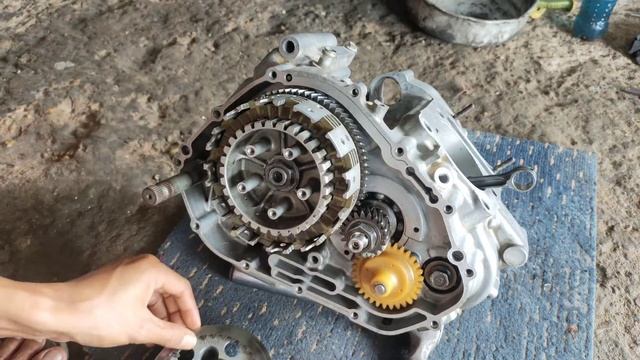 SATRIA FU PASANG PER KOPLING SHOGUN FL - MUDAH PASANG SENDIRI? смотреть онлайн