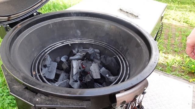Куриные бедрышки на гриле с соусом Алабама (рецепт на угольном гриле) смотреть онлайн