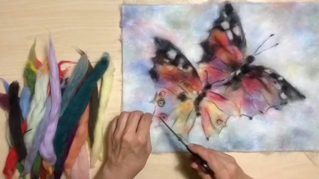 Живопись шерстью. Фрагмент видеоурока « Полёт бабочек»