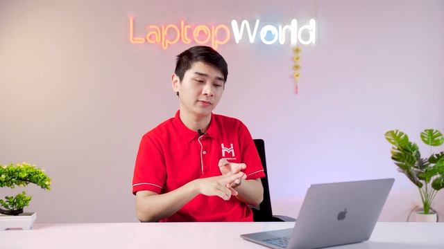 Chọn Laptop Học Lập trình, CNTT năm 2022 tối thiểu phải như này | LaptopWorld смотреть онлайн