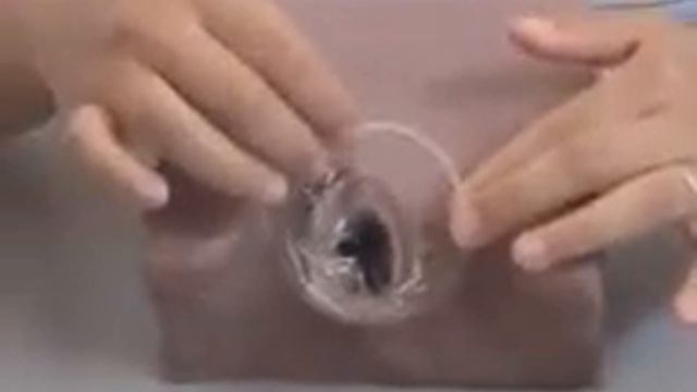 STAP Female Condom Demo смотреть онлайн