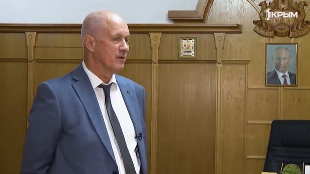 Под сукном. Владимир Курьянов