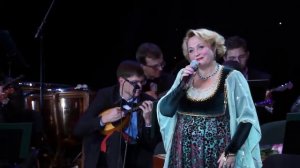 "Песня о детстве" исполняет Народная артистка России Надежда Крыгина