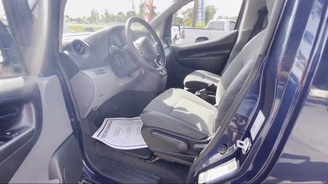 2013 Nissan NV 200 SV Tampa St Petersburg Sarasota Ruskin Bradenton Orlando смотреть онлайн