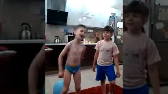 Дети. Школа. Стихотворение смотреть онлайн