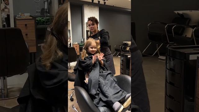 Детские кудри - это особенная красота, ещё более нежная, хрупкая и естественная? смотреть онлайн