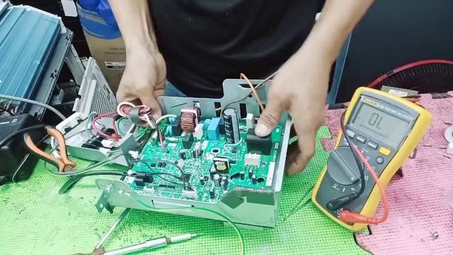 HOW TO REPAIR DAIKIN U4 ERROR? смотреть онлайн