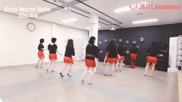Esta Noche Baila (Dance Tonigh)Improver -Line Dance смотреть онлайн
