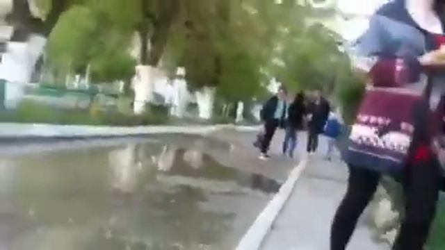Моё падение в лужуу?? (В Крыму) смотреть онлайн