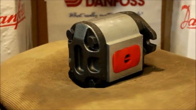 Насос шестеренный A22.4L 37468 Наличие! SAUER SUNDSTRAND Turolla Danfoss Power Solutions, Данфосс смотреть онлайн
