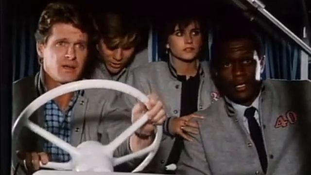 Misfits Of Science S01e10 Grand Theft Bunny смотреть онлайн