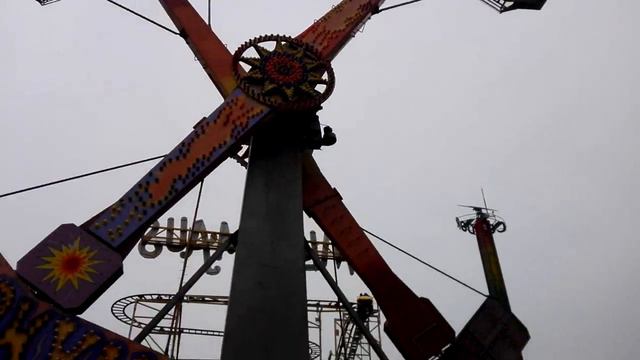 Парк аттракционов Москва