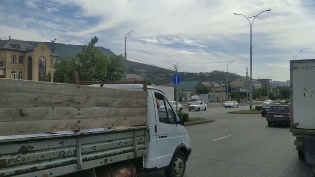 По Проспекту Акушинского. Махачкала смотреть онлайн