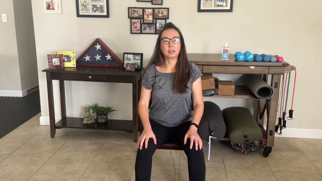 Chair Yoga | Nurses | Battle Burnout | Aches & Pains| Relax | Break Time | Feet Pain | Back Pain смотреть онлайн