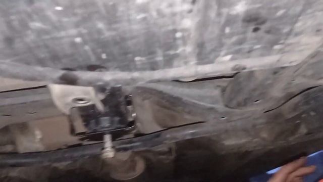 Ларгус дёргается при разгоне. Стуки в подвеске. Решение проблемы за пару минут. смотреть онлайн