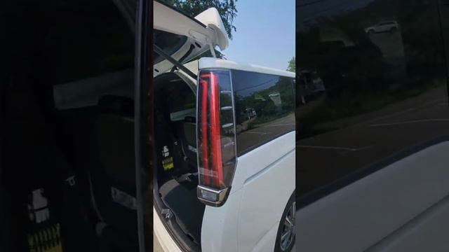 Практичный минивен из Японии - Toyota Noah в бюджете от 1.8 млн руб. смотреть онлайн