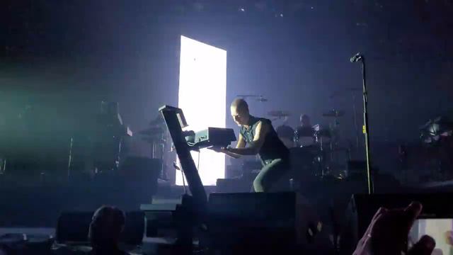 Concert Calogero AMOUR Tour @ Arena Sud de France Montpellier 21/01/2024 1/2 (vidéo en 4K) смотреть онлайн