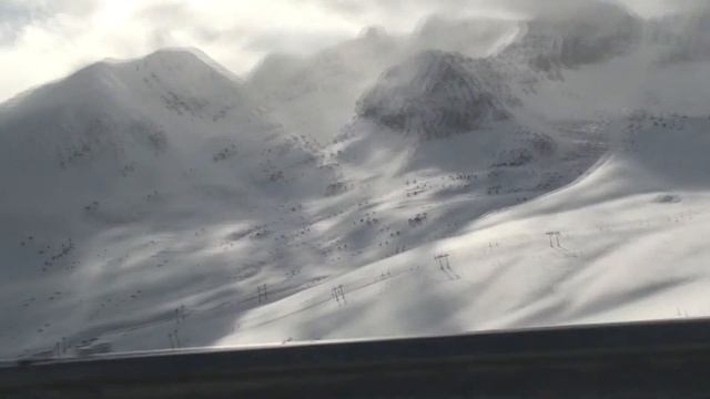 Андорра-Франция, горы Пиренеи смотреть онлайн