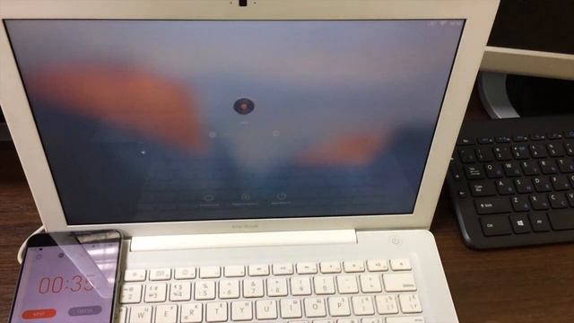 MacBook White 2009 в 2020 году! - старый, но как работает... смотреть онлайн