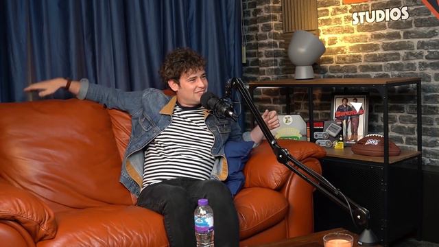 Brennan Reece Accents Challenge! смотреть онлайн