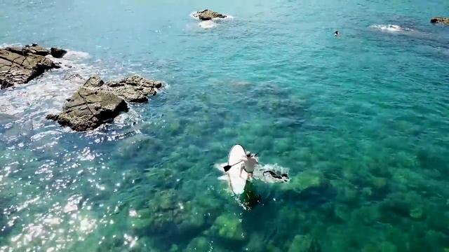 Swimming Under a Full Moon - S3:E15 смотреть онлайн