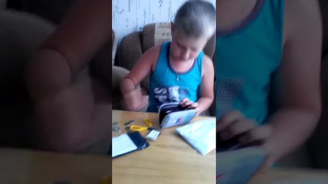 Распаковка покупок заказали на алиэкспресс туш и чехол.??? #1 смотреть онлайн