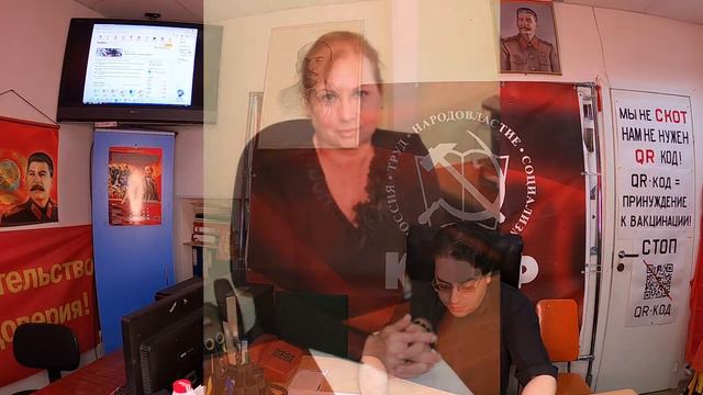 Грузовой транспорт во дворе жилого дома. Ответ администрации на вопросы жильцов. смотреть онлайн