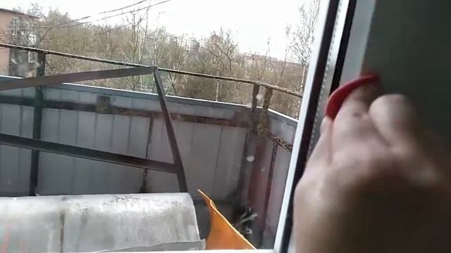 Салфетка для стекла (чистим скотч с пластикового окна) смотреть онлайн