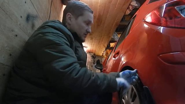 Регулировка зазоров между крылом и бампером,работы по электрике. смотреть онлайн