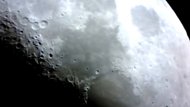 moon смотреть онлайн