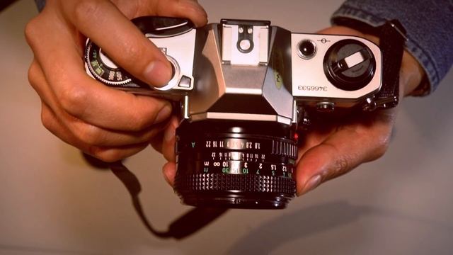 Cómo usar Canon AE1 (español) en 5 pasos | Cámara analógica quick review смотреть онлайн