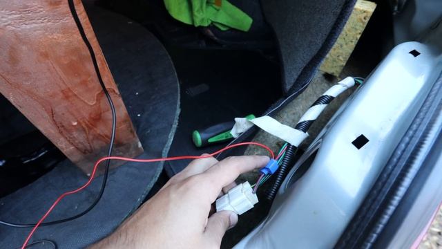 Reverse Camera Install on my G35 Coupe! смотреть онлайн