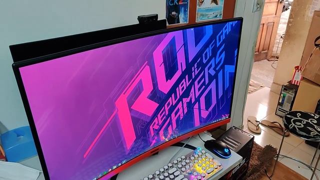 ម៉ូនីទ័រ 32អ៉ីង កោង ថ្មី 185$ Cheap New Monitor Curved 32inch 093980662 смотреть онлайн