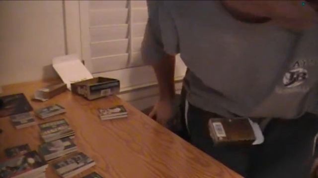 Cutting Up 2011 Triple Threads Baseball ~ Snip Snip !! Unedited :-) смотреть онлайн