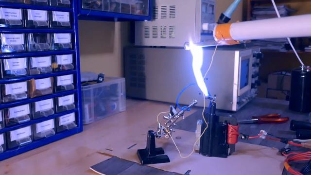 1,5 KW IGBT Halfbridge Flyback Driver At 320 V Dc! DST On Its Imit