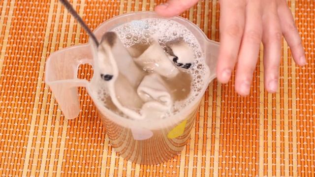 Беру СРЕДСТВО ДЛЯ КОВРОВ и НОСКИ БЕЛОСНЕЖНЫЕ! Легкий способ вернуть белизну белым ВЕЩАМ смотреть онлайн