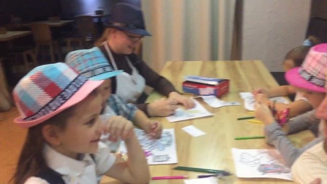 Детское кафе каждое Вс в "Пробке на Мира" смотреть онлайн