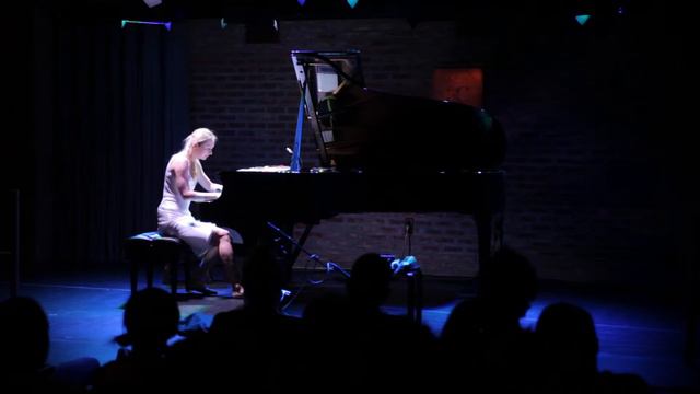 Deja Vu for Prepared/Amplified piano composer by Katya Mihailova смотреть онлайн