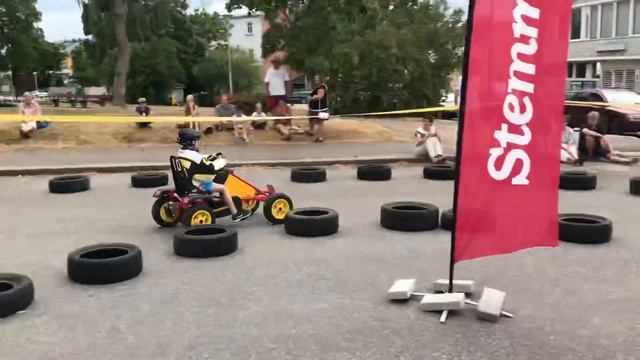 KY-80 F09 Raatihuone LeMans смотреть онлайн